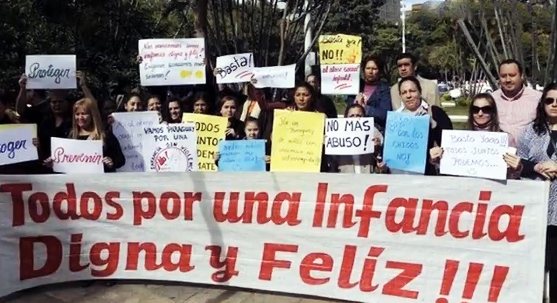 Fallet med 11–åringen har lett till stora protester mot Paraguays strikta abortlagar.