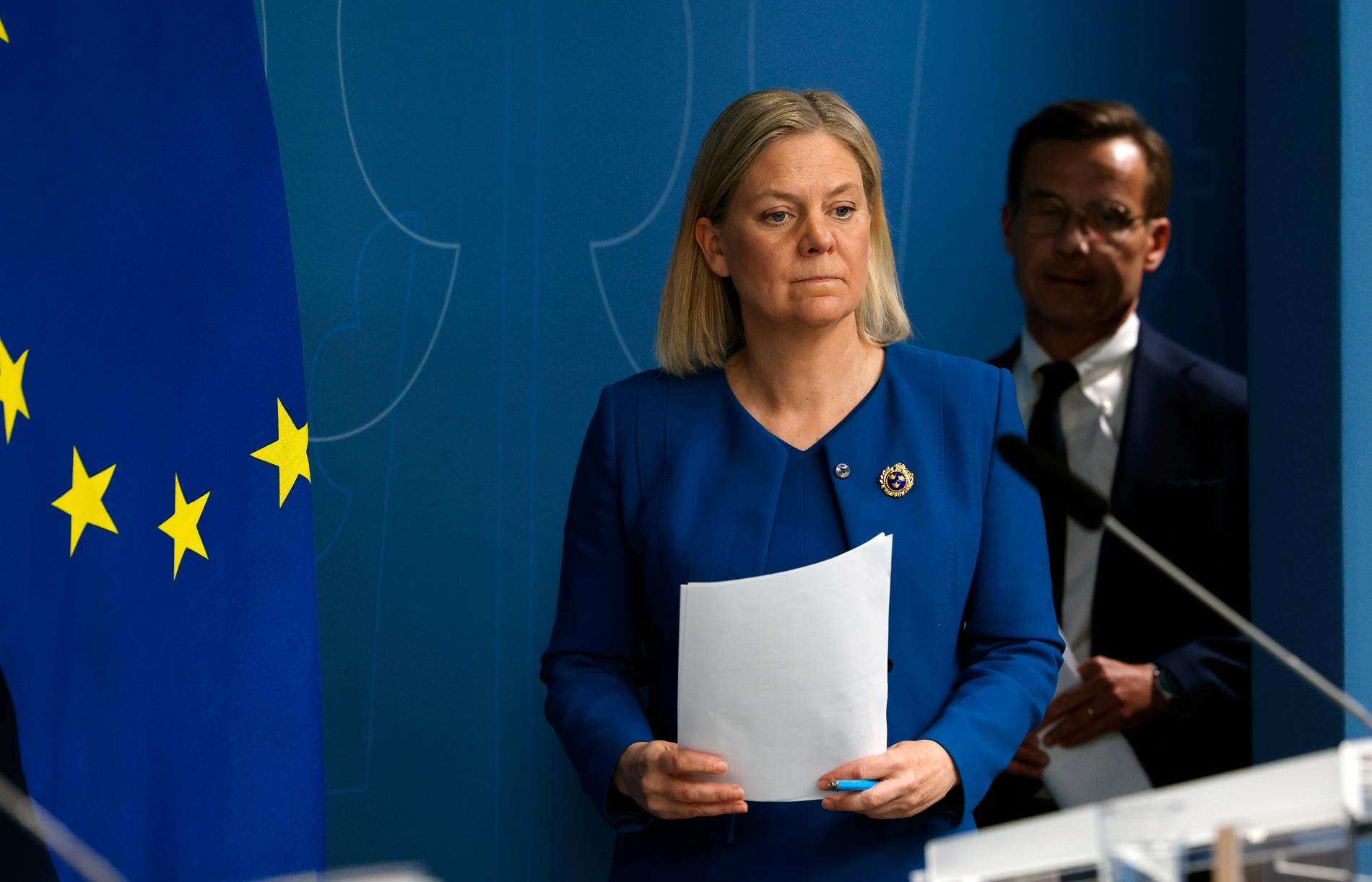 Magdalena Andersson och Ulf Kristersson under pressträffen där man meddelar att Sverige säger ja till Nato.