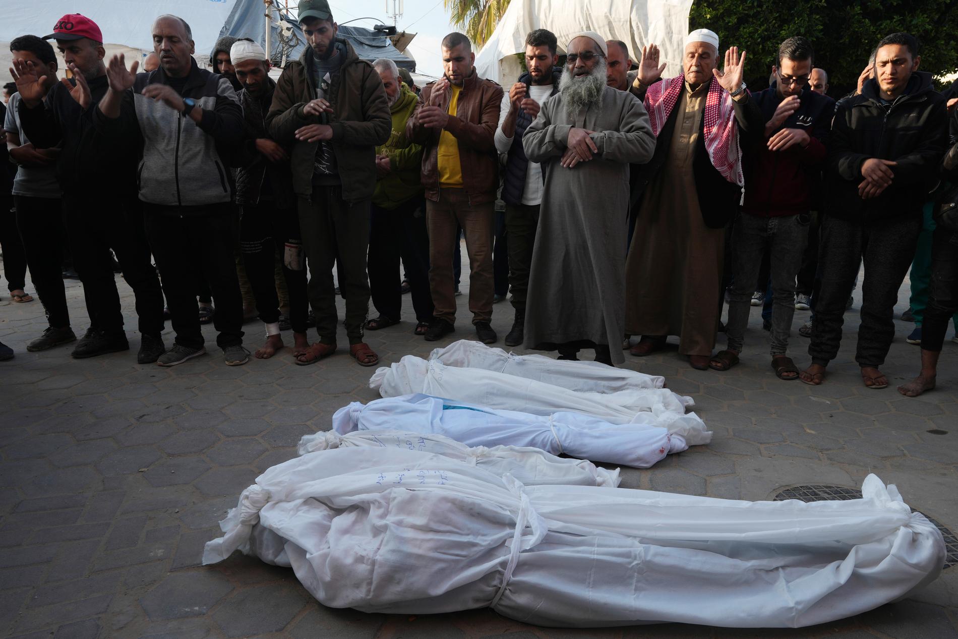 En mamma och hennes fyra barn dödades i ett israelisk flyganfall i slutet av februari. 