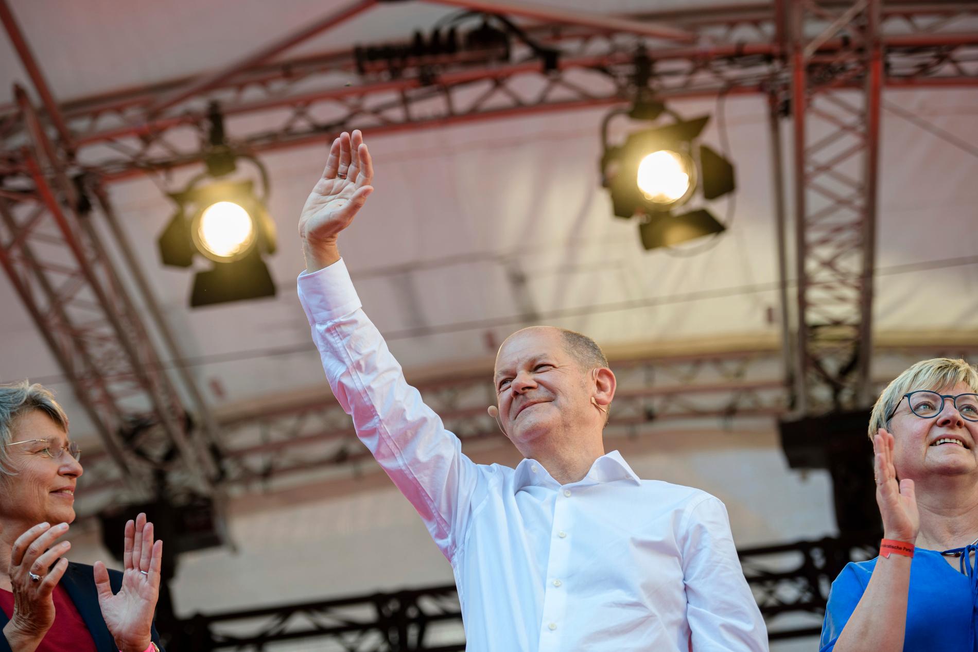 Socialdemokraten Olaf Scholz har seglat upp som favoritkandidat till att bli ny förbundskansler i Tyskland.