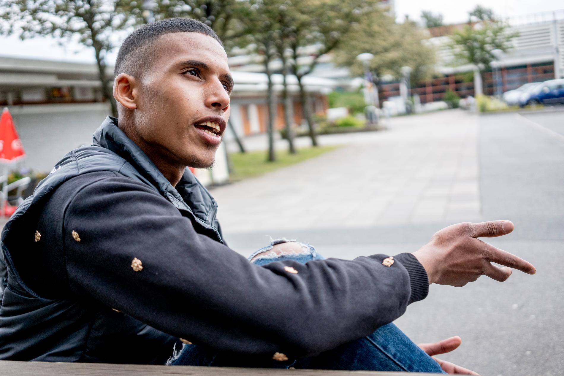 Hossam Gazlan,19. Han kom till Sverige 2016 från krigshärjade Jemen.