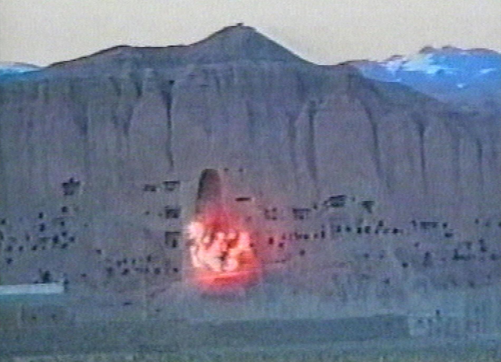 Bilden visar förstörelsen av en Buddhastaty i Bamiyan år 2001. Arkivbild.