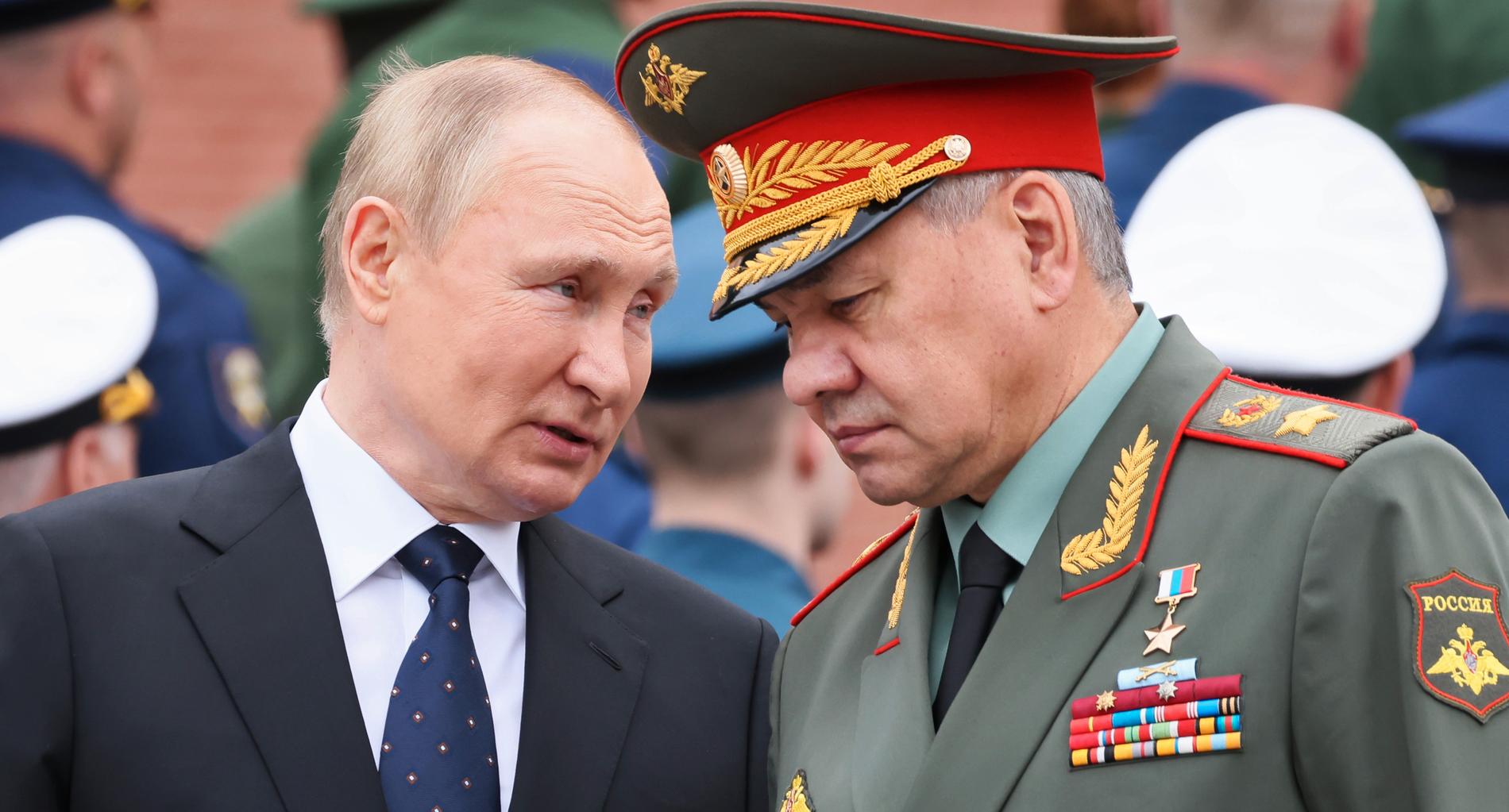 Putin och Shoigu.