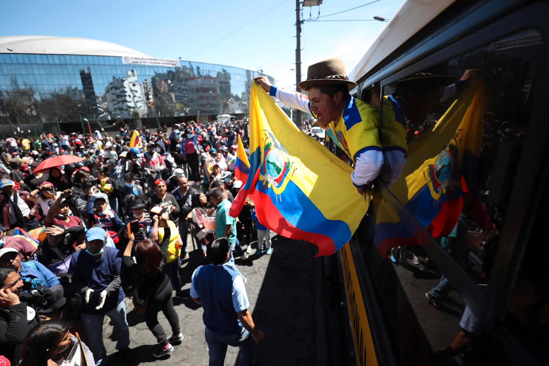 Demonstranter på väg att lämna Quito i Ecuador efter våldsamma protester tidigare i oktober.
