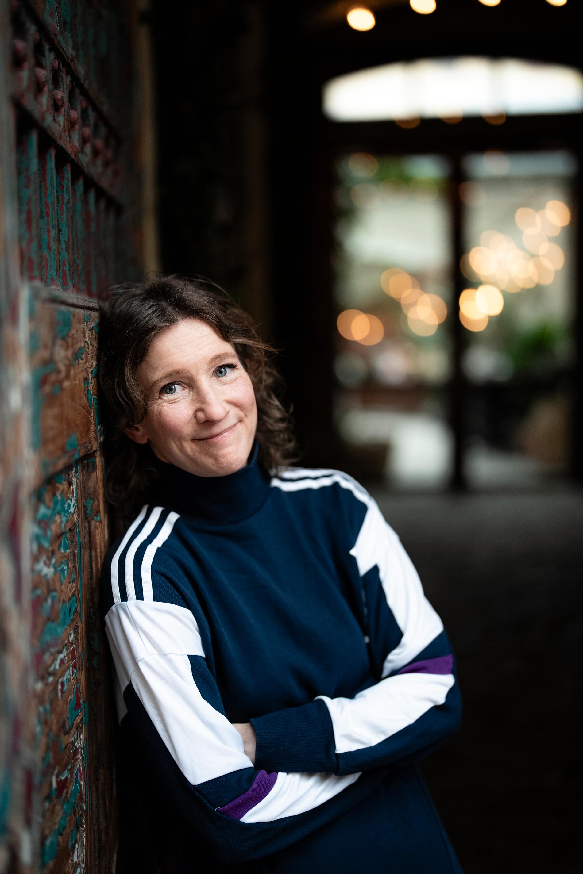 Jenny Högström är idé- och kritikredaktör på Göteborgs-Posten samt poet och översättare.