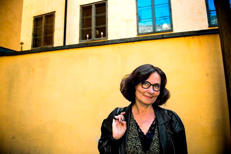 Ebba Witt-Brattströms avhandling om Moa Martinson förminskade författaren, anser Altstadt.