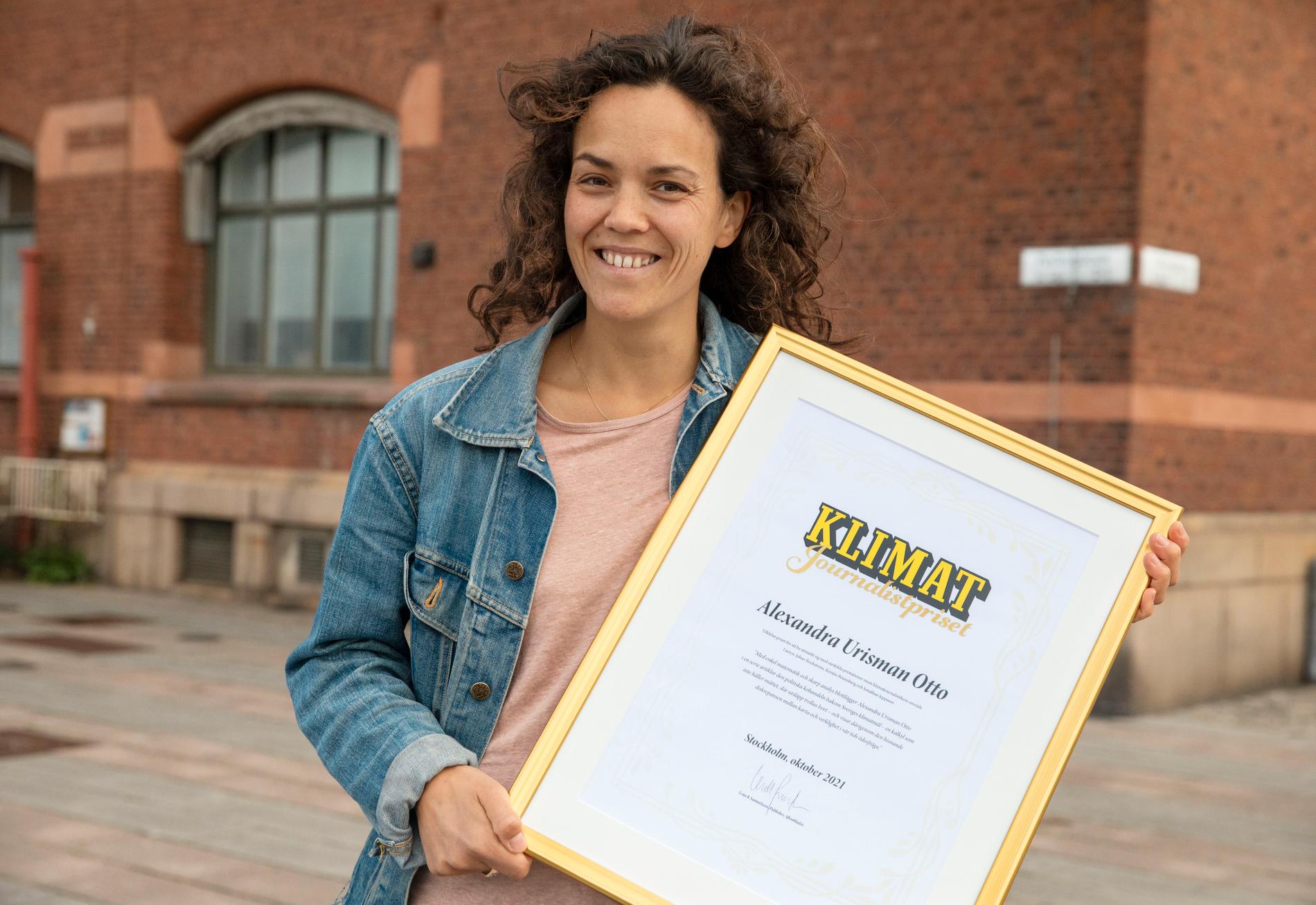 Alexandra Urisman Otto blir belönad med Aftonbladets Klimatjournalistpris. 