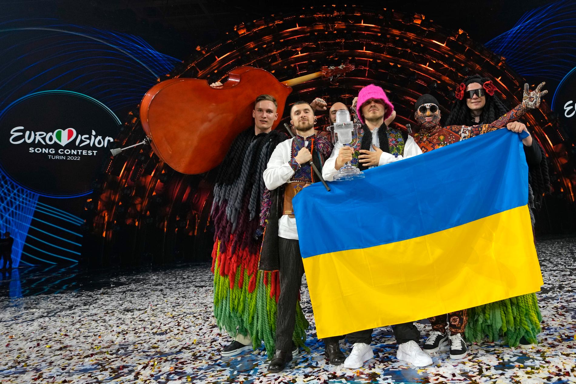 Vinnarna av Eurovision – ukrainska Kalush Orchestra.