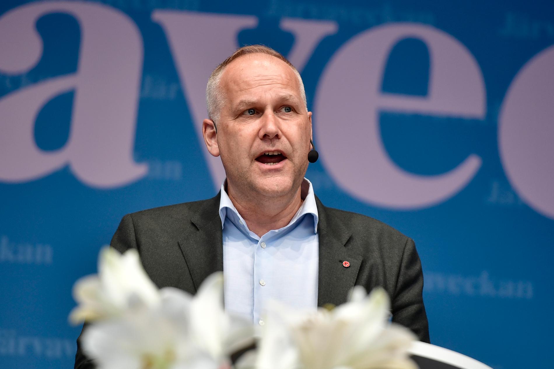 ”De är liberaler på cykel”, säger Sjöstedt om Miljöpartiet.