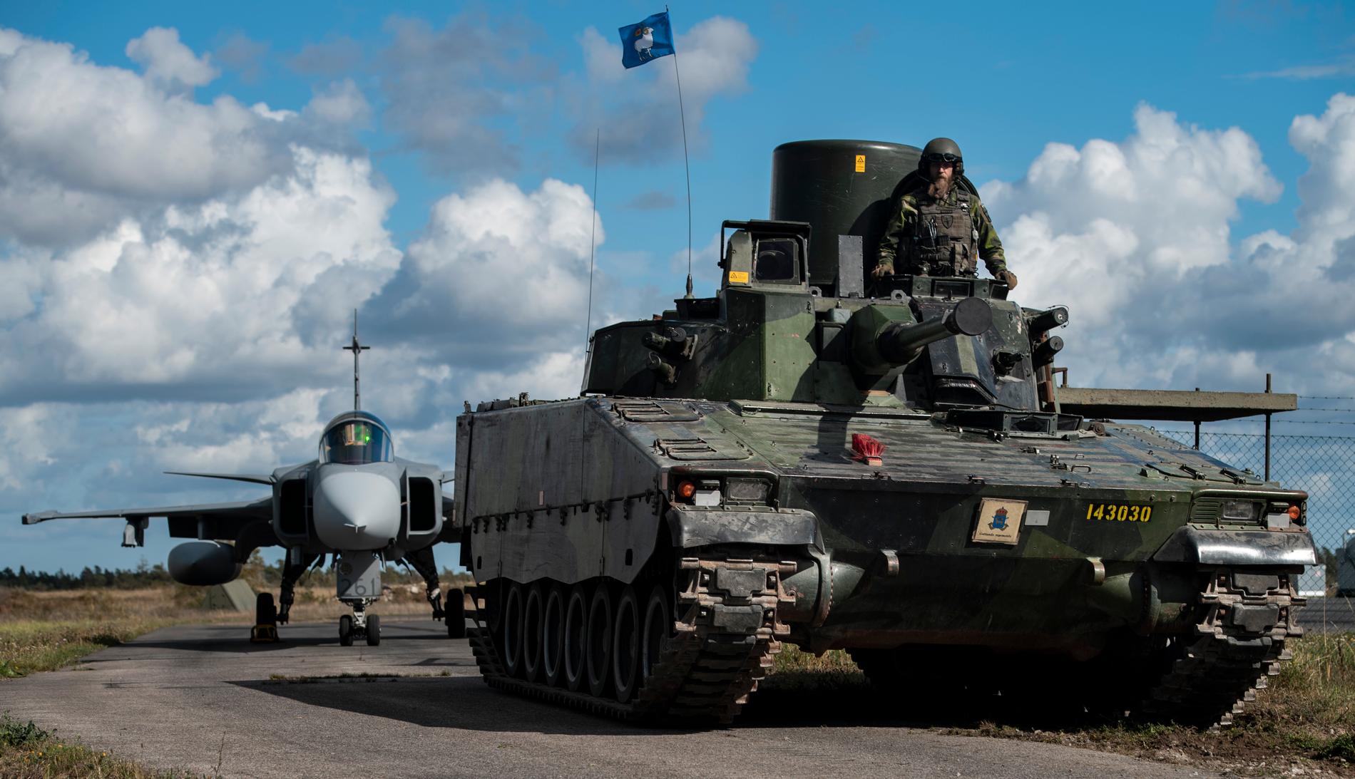 Försvarsmaktens beredskapsinsats på Gotland och kring Östersjön.