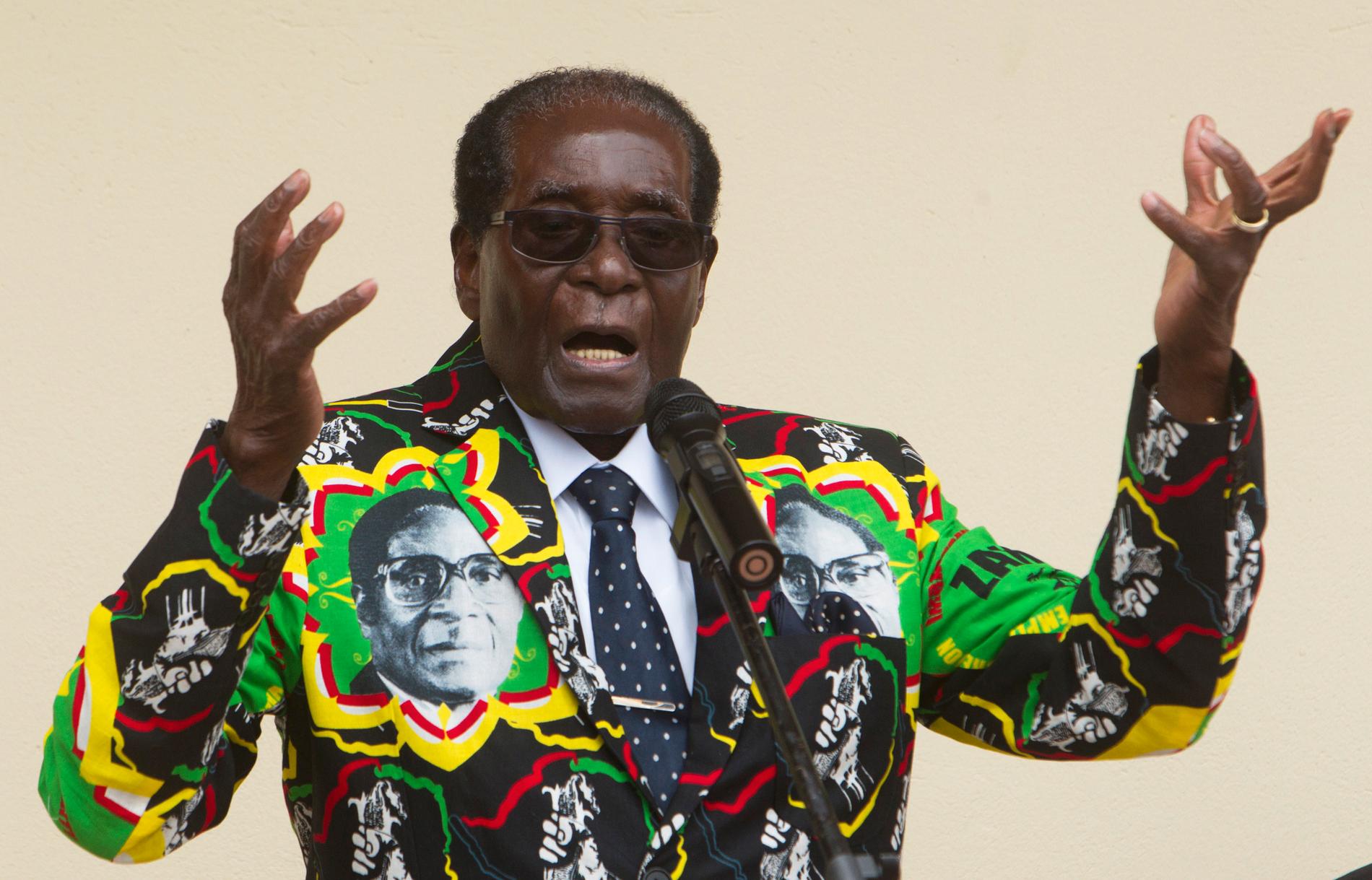 Robert Mugabe 2016, året innan han avgick från presidentposten. 