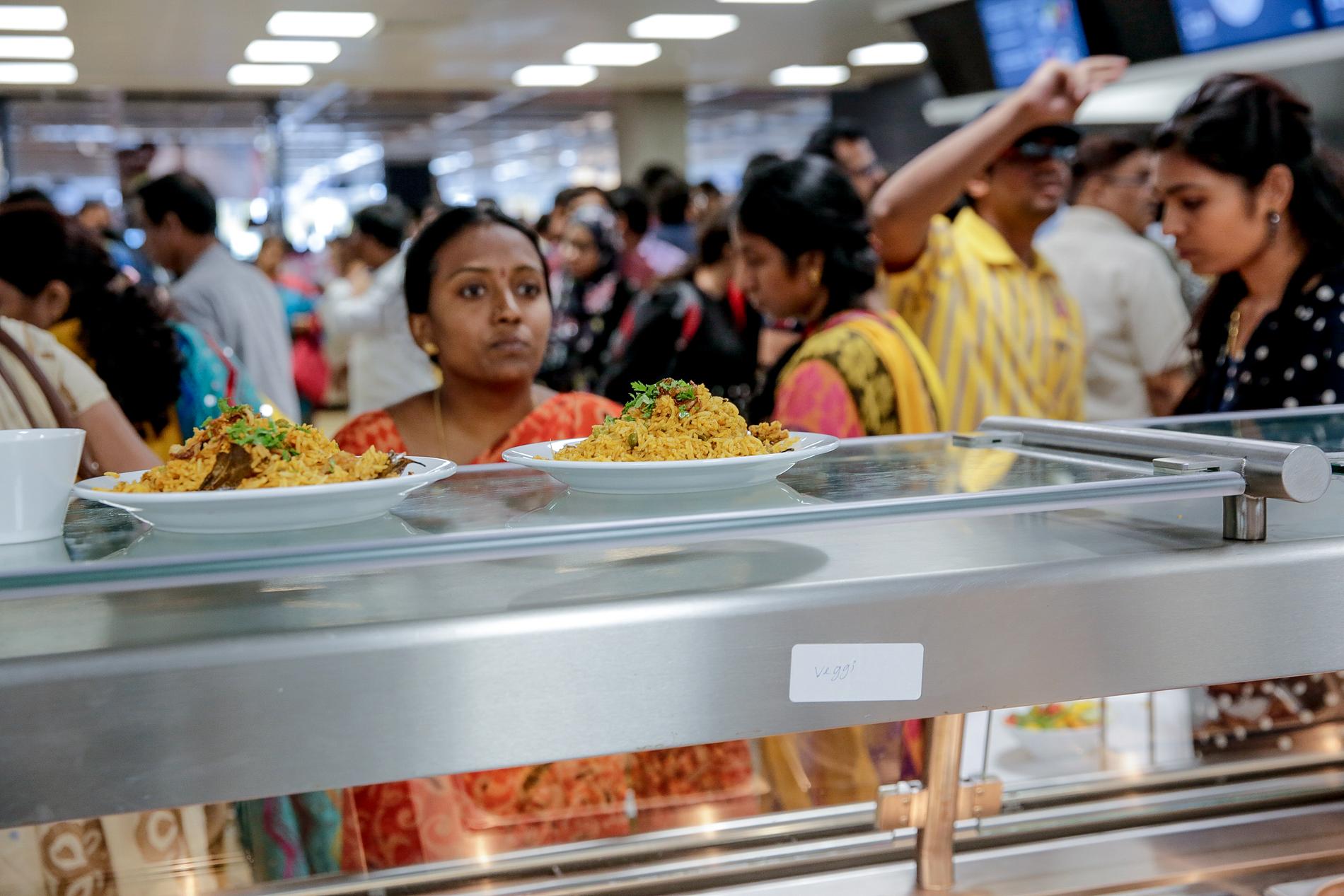 I Ikea-restaurangen i Hyderabad serveras bland annat den indiska specialiteten biryani. 