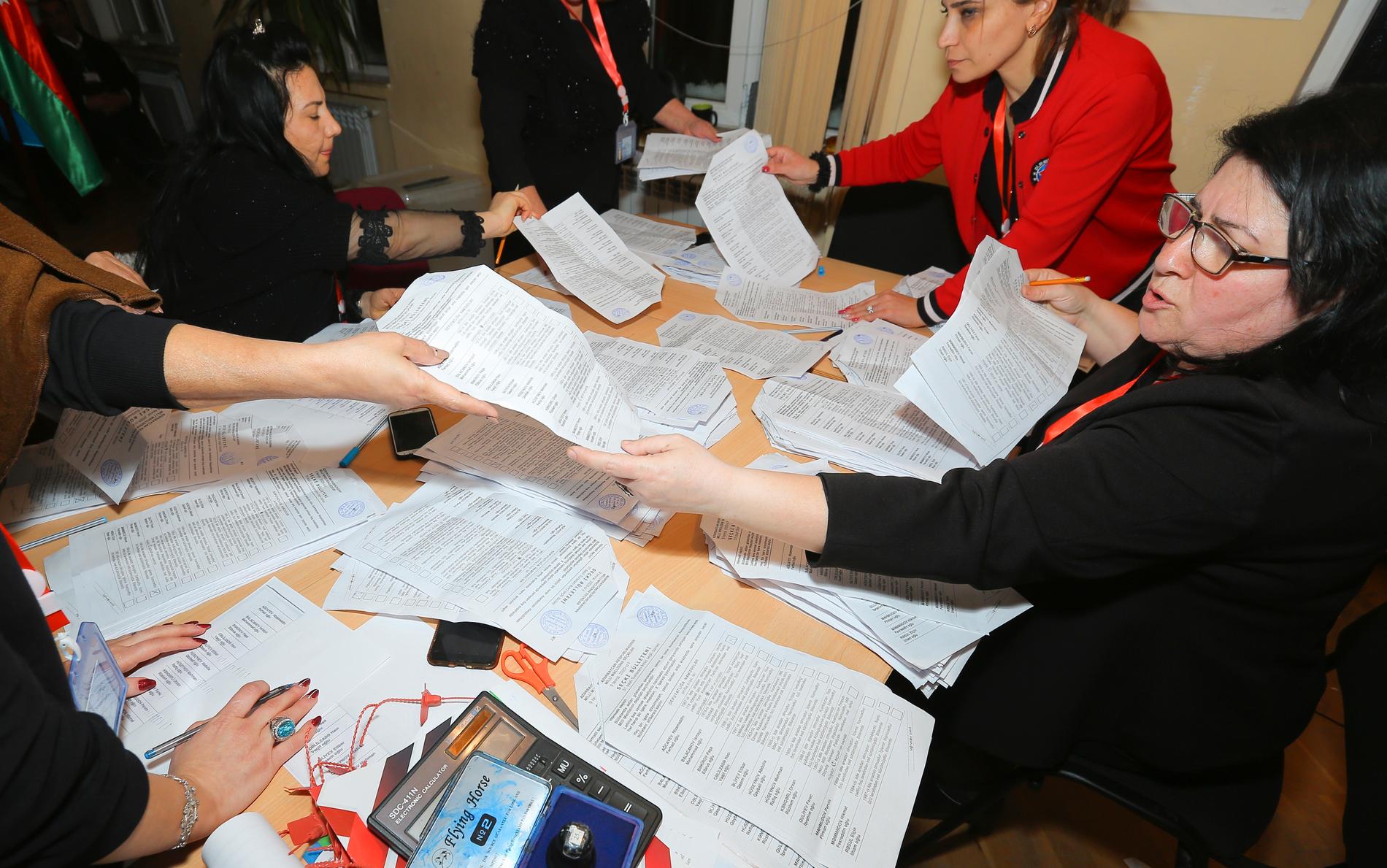 Internationella observatörer tror inte att allt har gått rätt till i det azeriska valet i helgen.