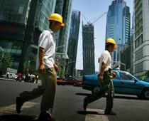 Under rekordåret 2007 kryllade det av arbete inom byggsektorn i Peking.