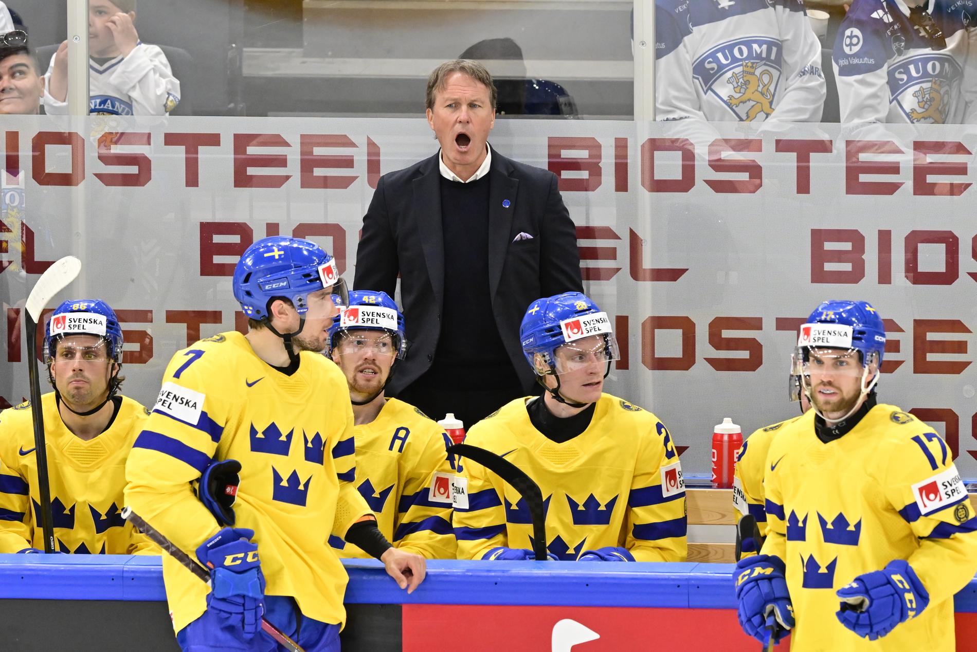 Förbundskapten Johan Garpenlöv riktar kritik mot spelschemat.