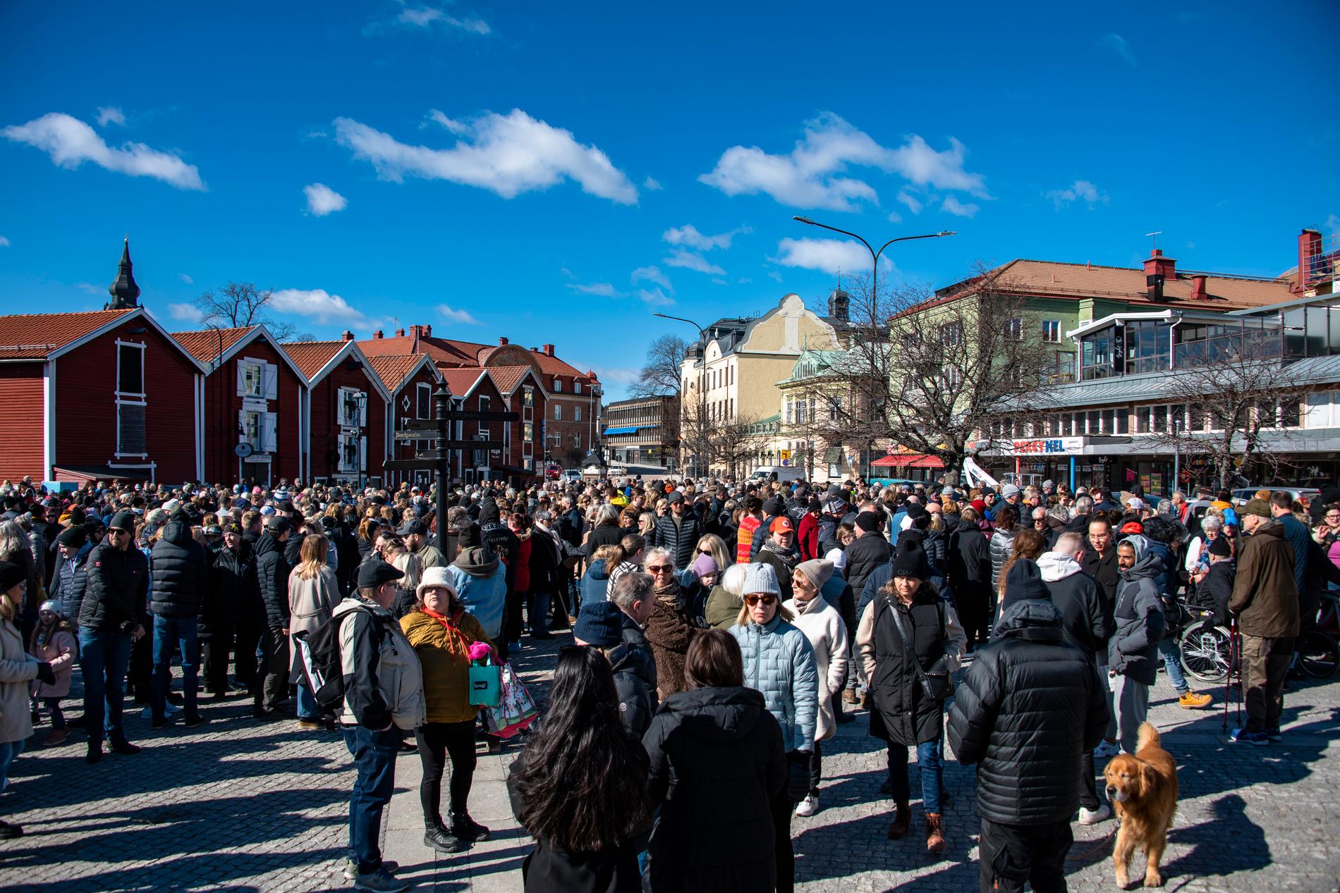 Manifestation mot det sänka straffet i Hudiksvall i helgen.
