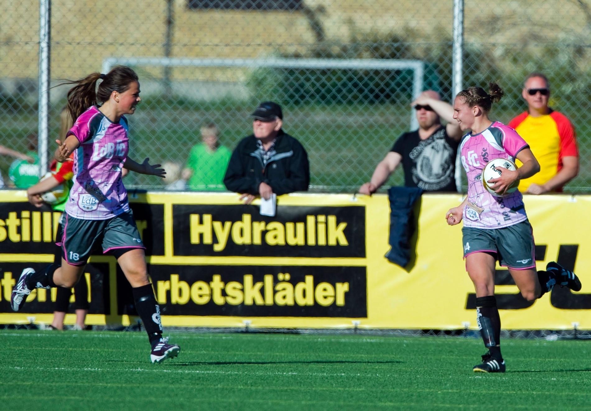 Sara Björk Gunnarsdottir och Manon Melis LdB FC Malmö tog en viktig seger.