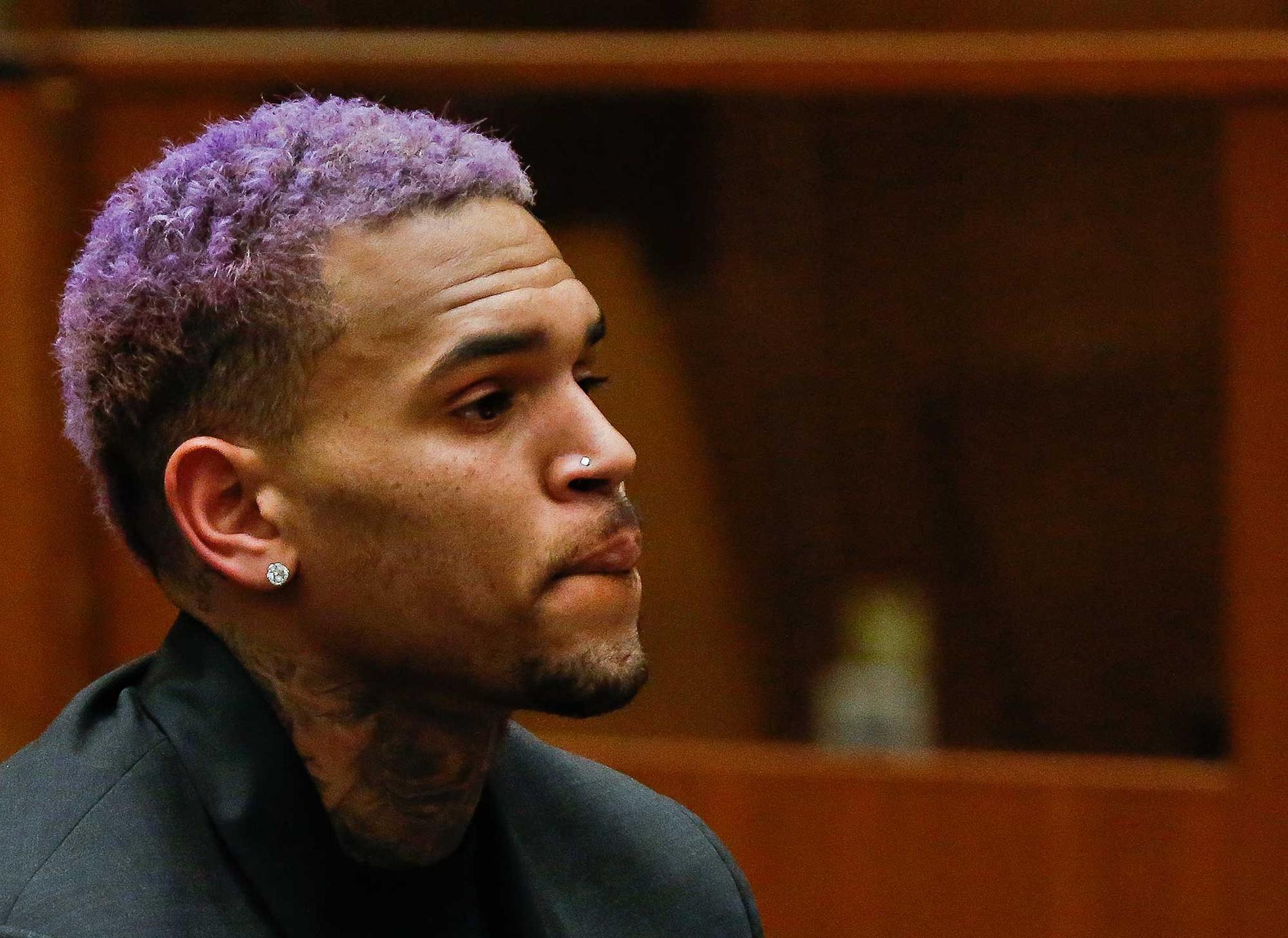 Chris Brown i rätten 2015.