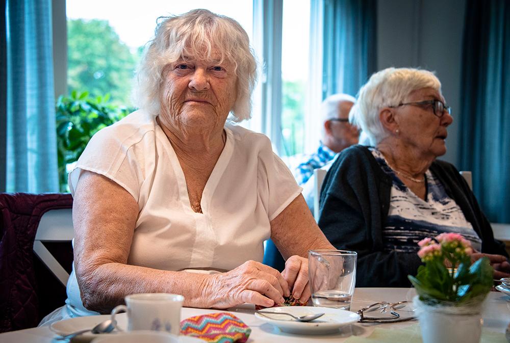 Harriet Eklöf, 83 år besökande på Mötesplats Tunet, en mötesplats för äldre.