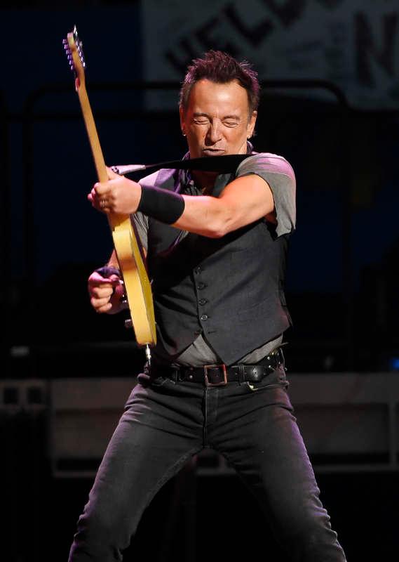 DISSAR DISKRIMINERING Bruce Springsteen ställer in en konsert i North Carolina efter att delstaten har infört en ny lag för transpersoner, den så kallade ”toalett-lagen”.