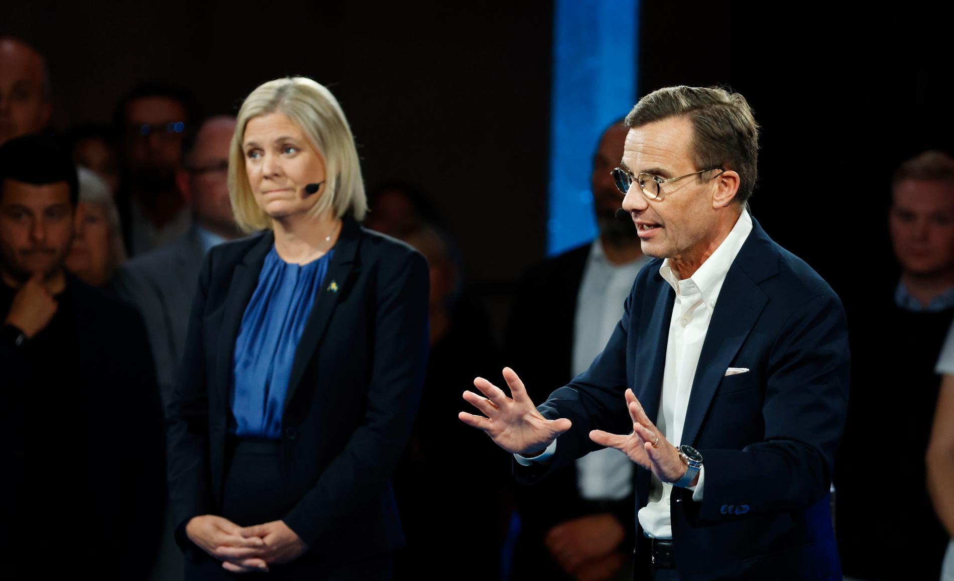 Magdalena Andersson och Ulf Kristersson under onsdagens duell i SVT.