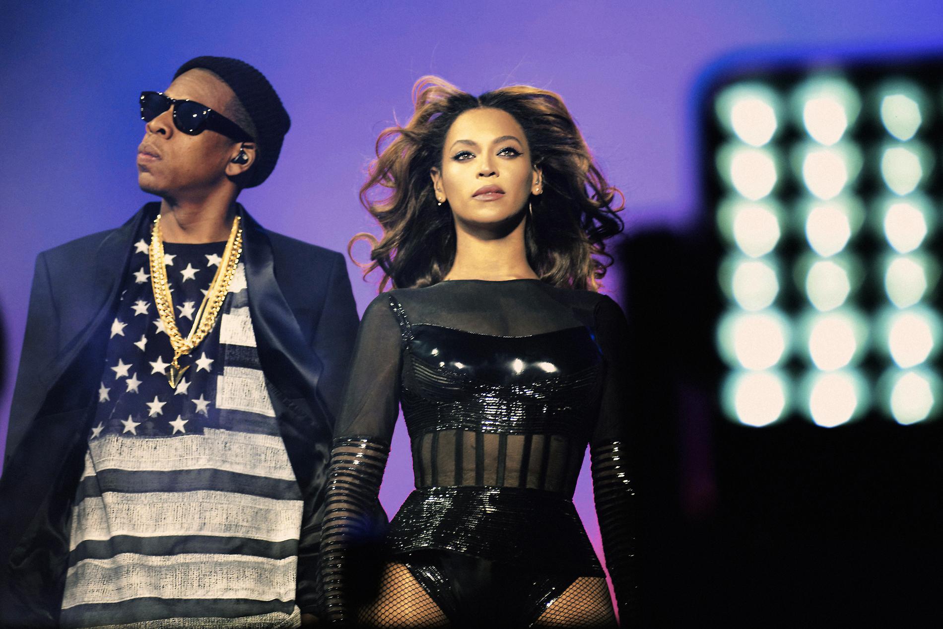 Jay-Z och Beyoncé har släppt sitt första album ihop.