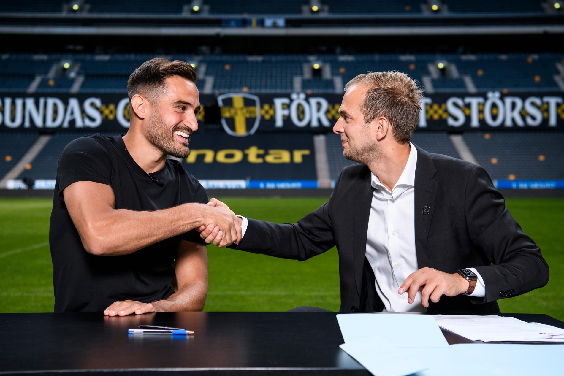 Sotirios Papagiannopoulos skrev nyligen på för AIK.