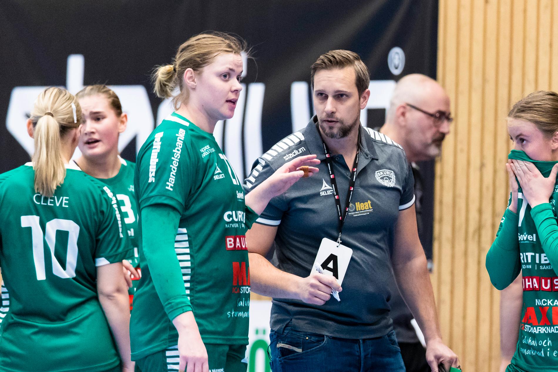 Ulrika Olsson tillsammans med tränaren Magnus Oscarsson Söder. 