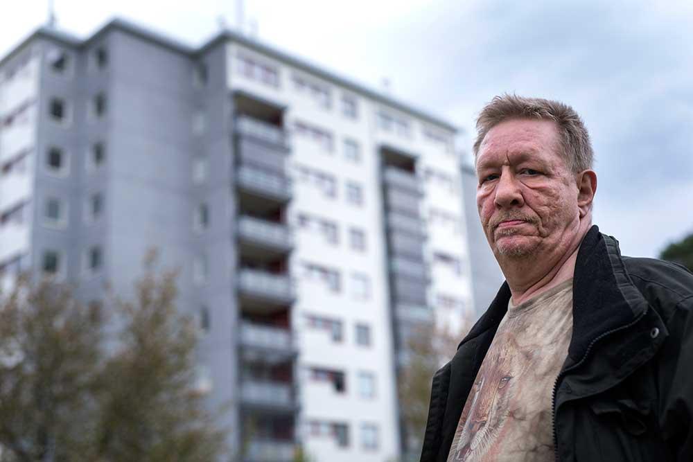 – Jag tycker det är väldigt orättvist. Bara för att jag har fyllt 65 år ska jag inte få någon kompensation för det oväsen som jag levt i som alla andra, säger Lars Erik Bank.