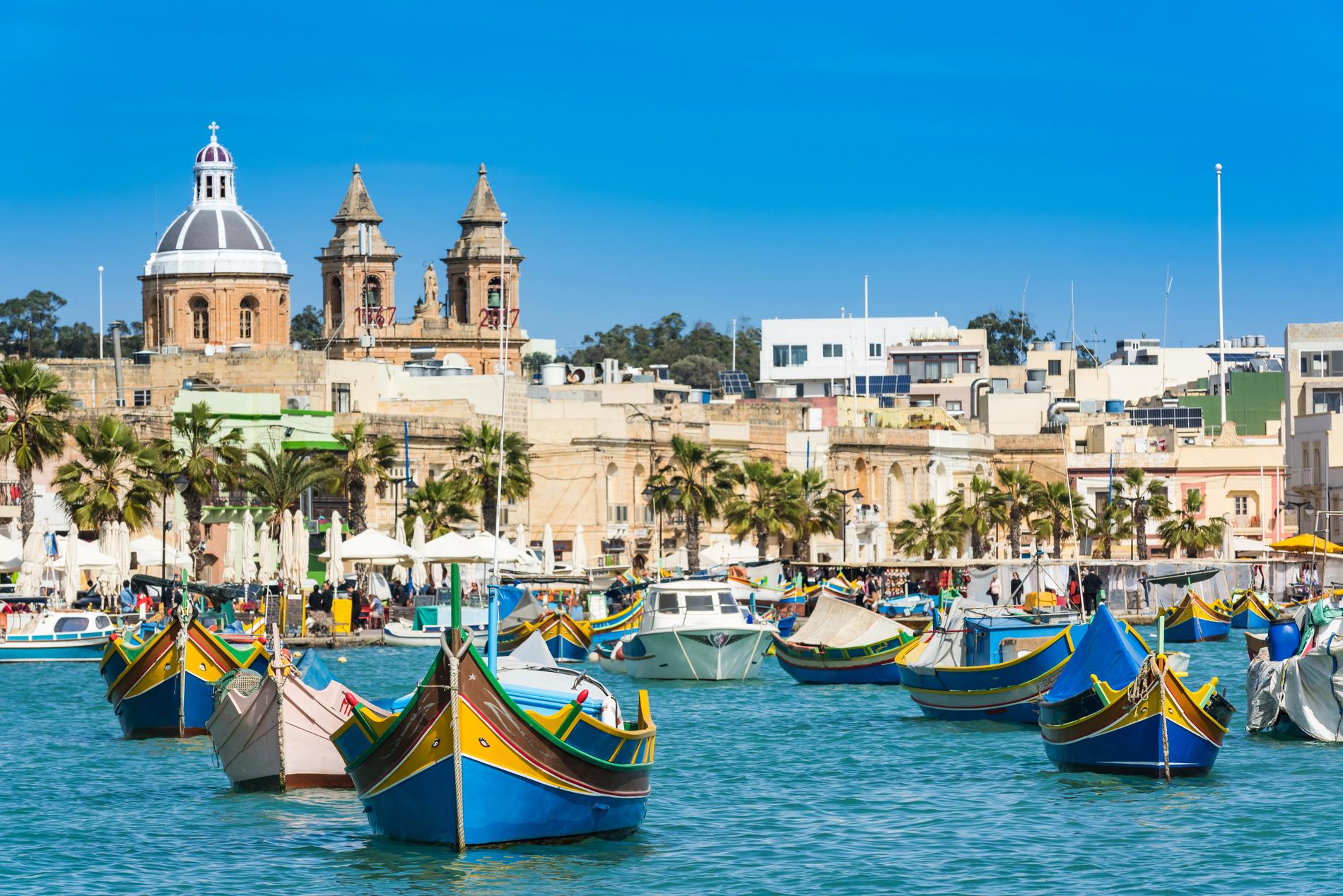 Alla med ett godkänt covidpass kan åka till Malta utan restriktioner från och med den 1 juli. 