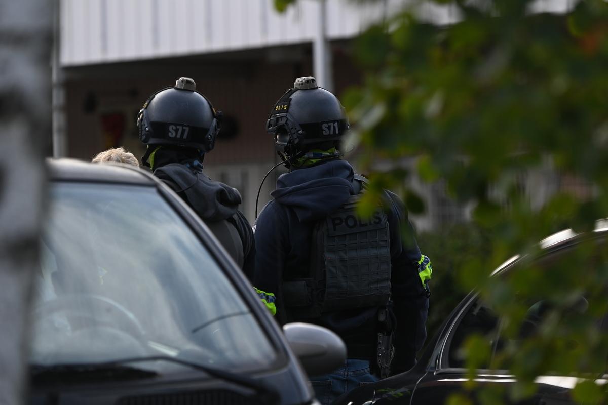 Polisinsats i Brandbergen under onsdagseftermiddagen.