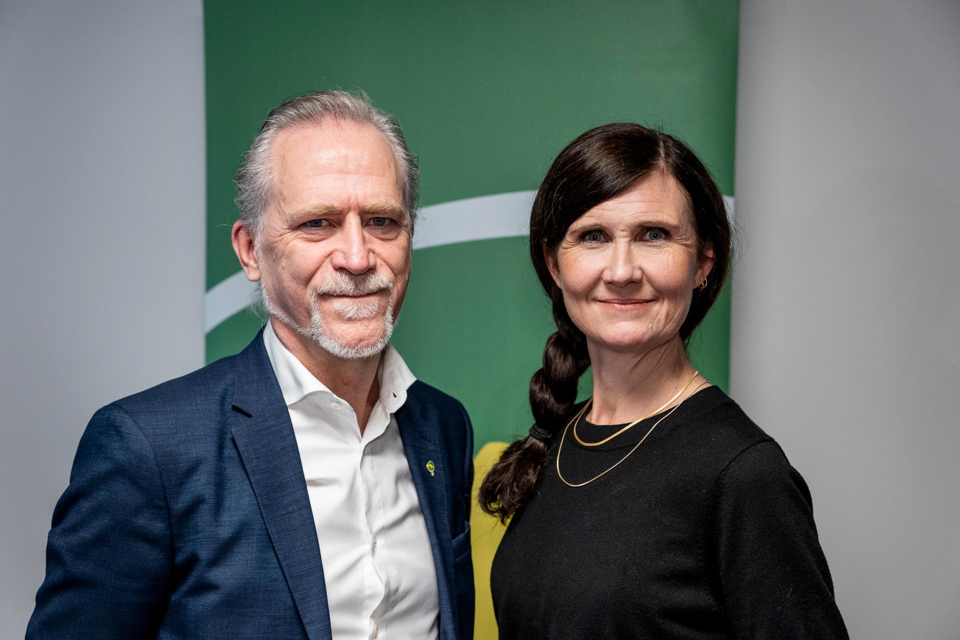 Daniel Helldén och Märta Stenevi är valberedningens förslag till språkrör för Miljöpartiet.
