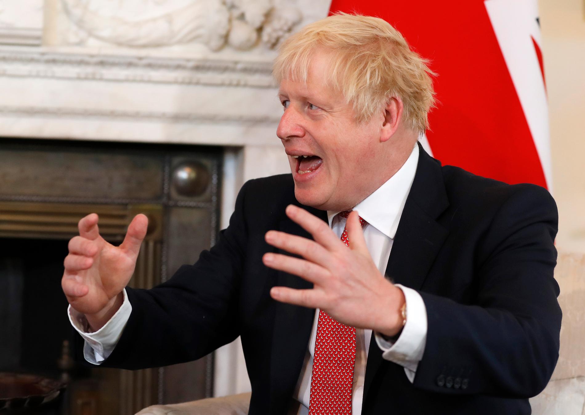 Storbritanniens premiärminister Boris Johnson har sagt att han hellre ligger "död i ett dike" än ansöker om förlängd förhandlingstid om brexit av EU. Arkivbild.