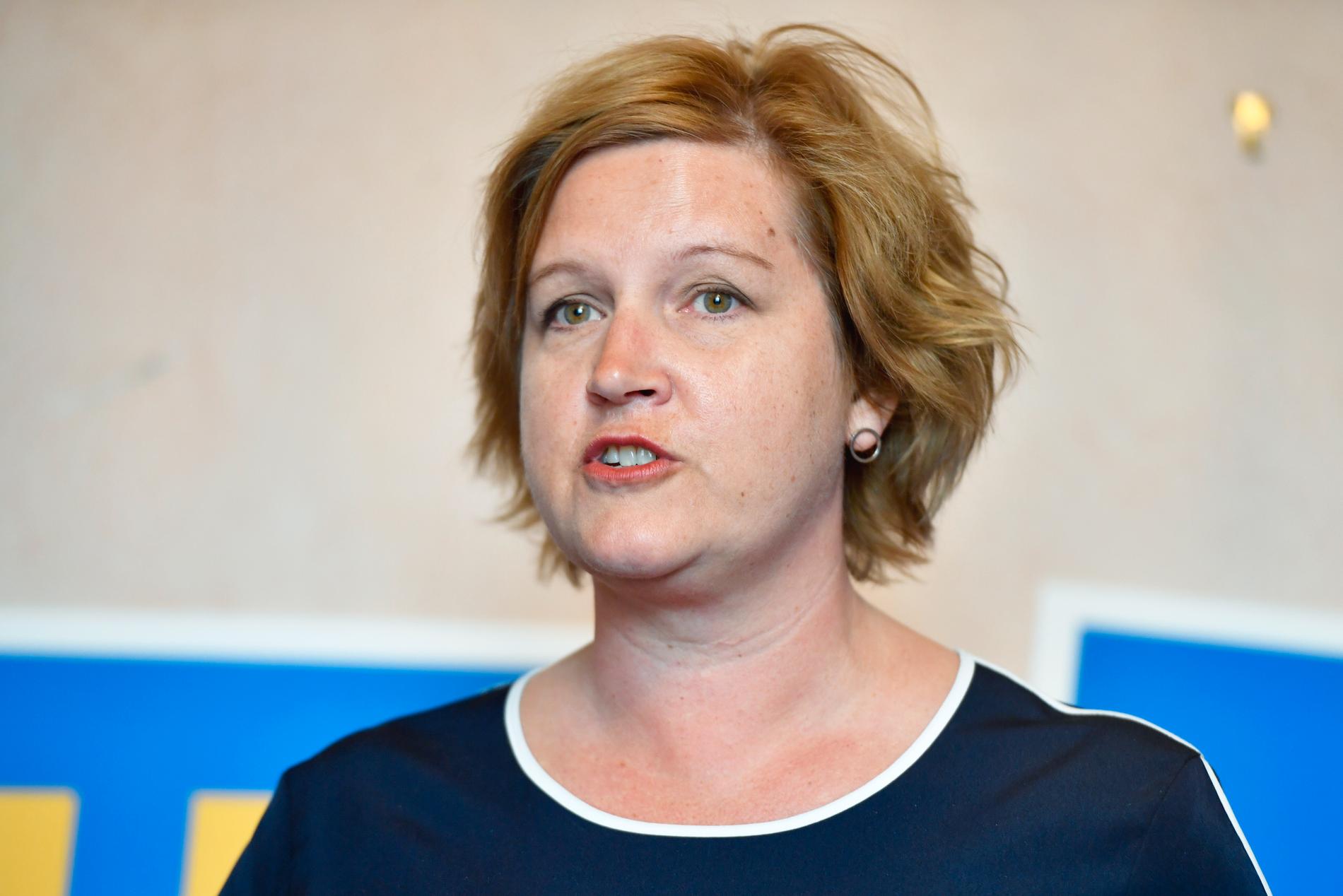Liberalernas toppkandidat Karin Karlsbro (L).