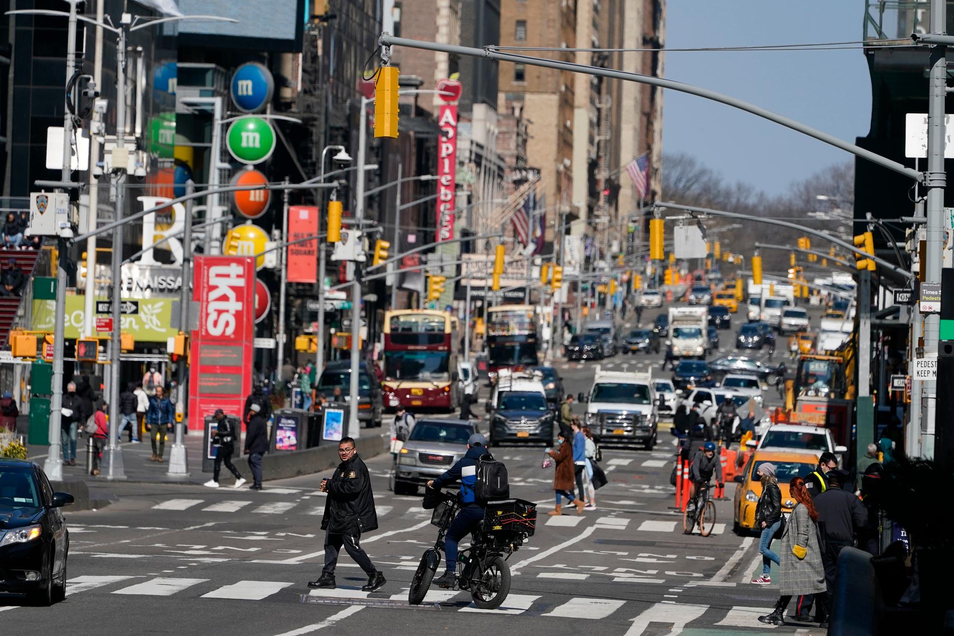 Staden New York hoppas locka fler turister när virusrestriktionerna lättas.