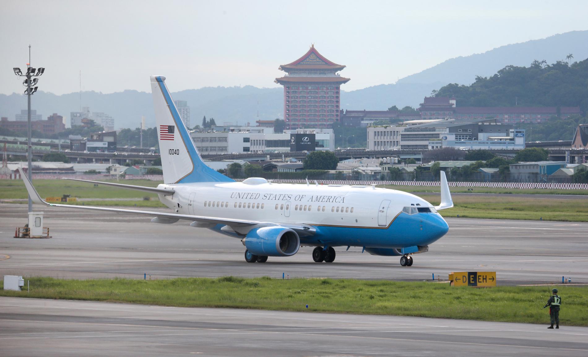USA skickar tidigare högt uppsatta personer för möten i Taiwan.