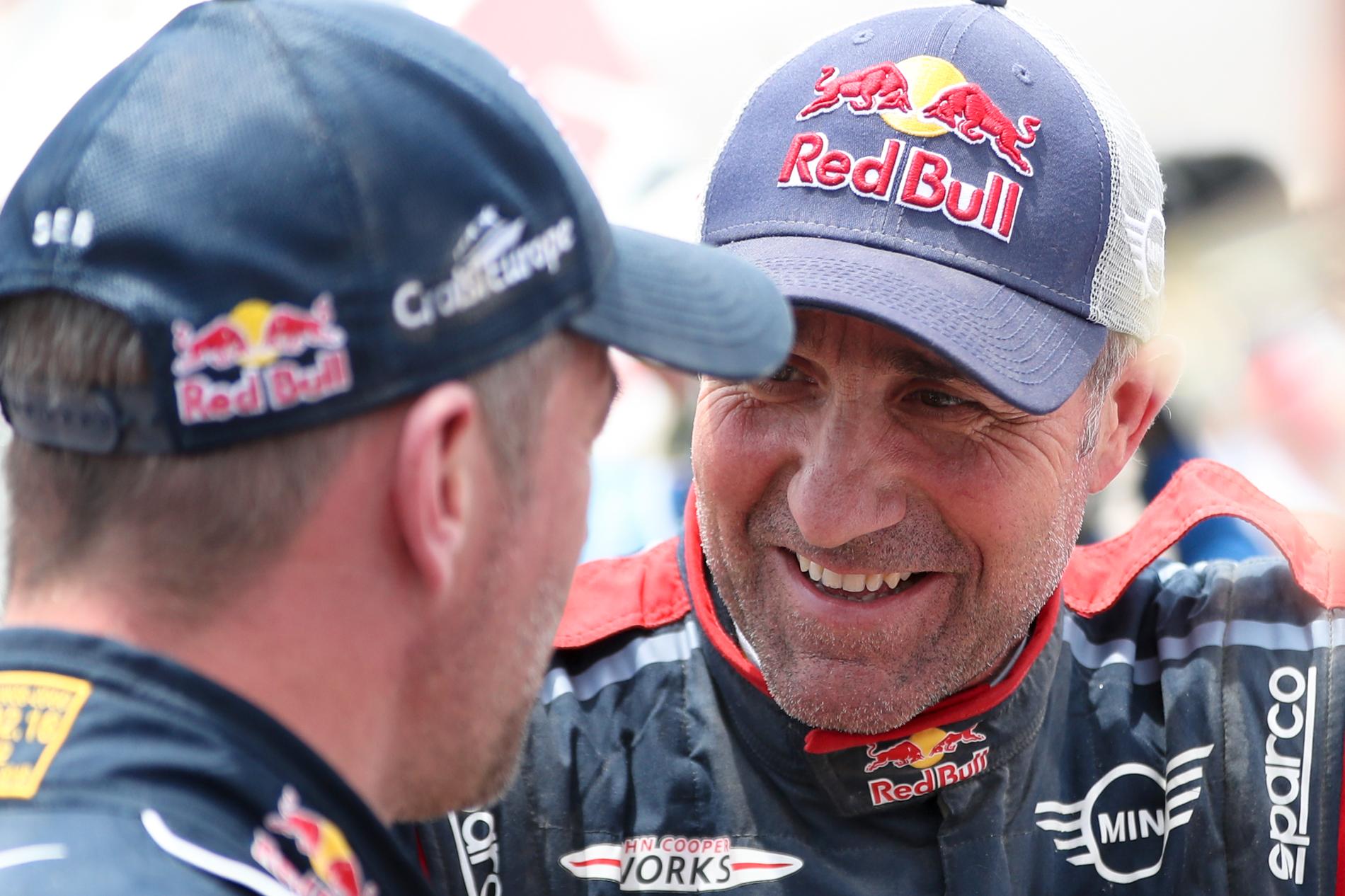 Stephane Peterhansel kör Rally Dakar 2020 - han har vunnit tävlingen 13 gånger med både mc och bil. 