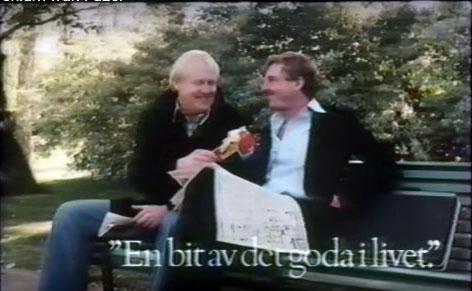 Björn Gustafsson och Lars Amble i en av de klassiska reklamfilmerna för choklad.