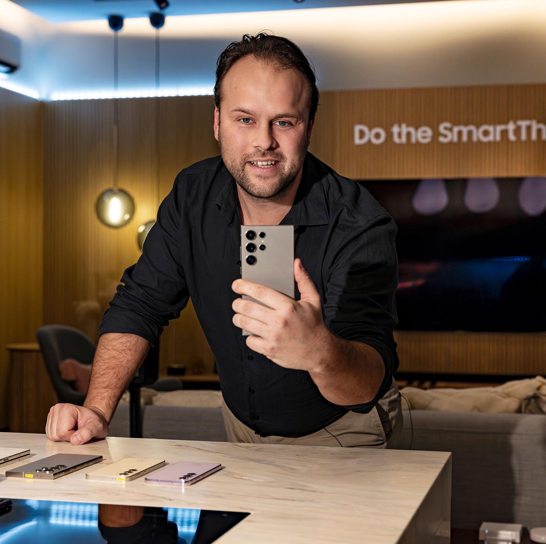Oskar Smedstad, Nordisk produktchef, Samsung.