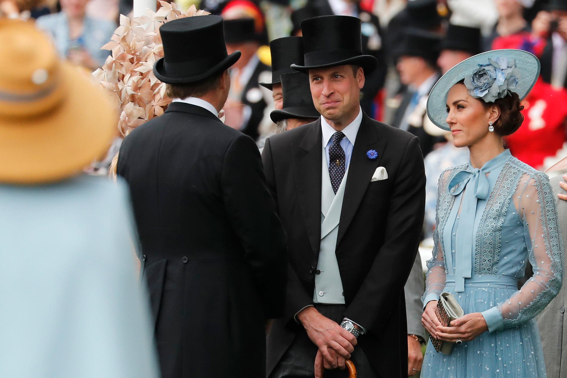 Prins William och hertiginnan Kate på hästkapplöpningen Royal Ascot. 