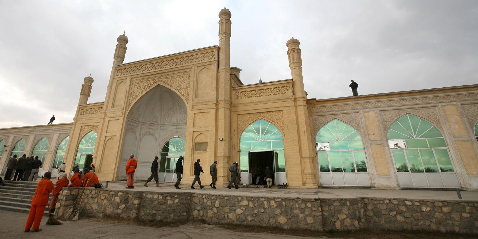 Moskén Id Gah (eller Eid Gah) i Kabul. Den här bilden är tagen 2008.