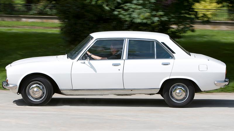 En Peugeot 504 från 1977. Prislapp: 7 miljoner kronor!