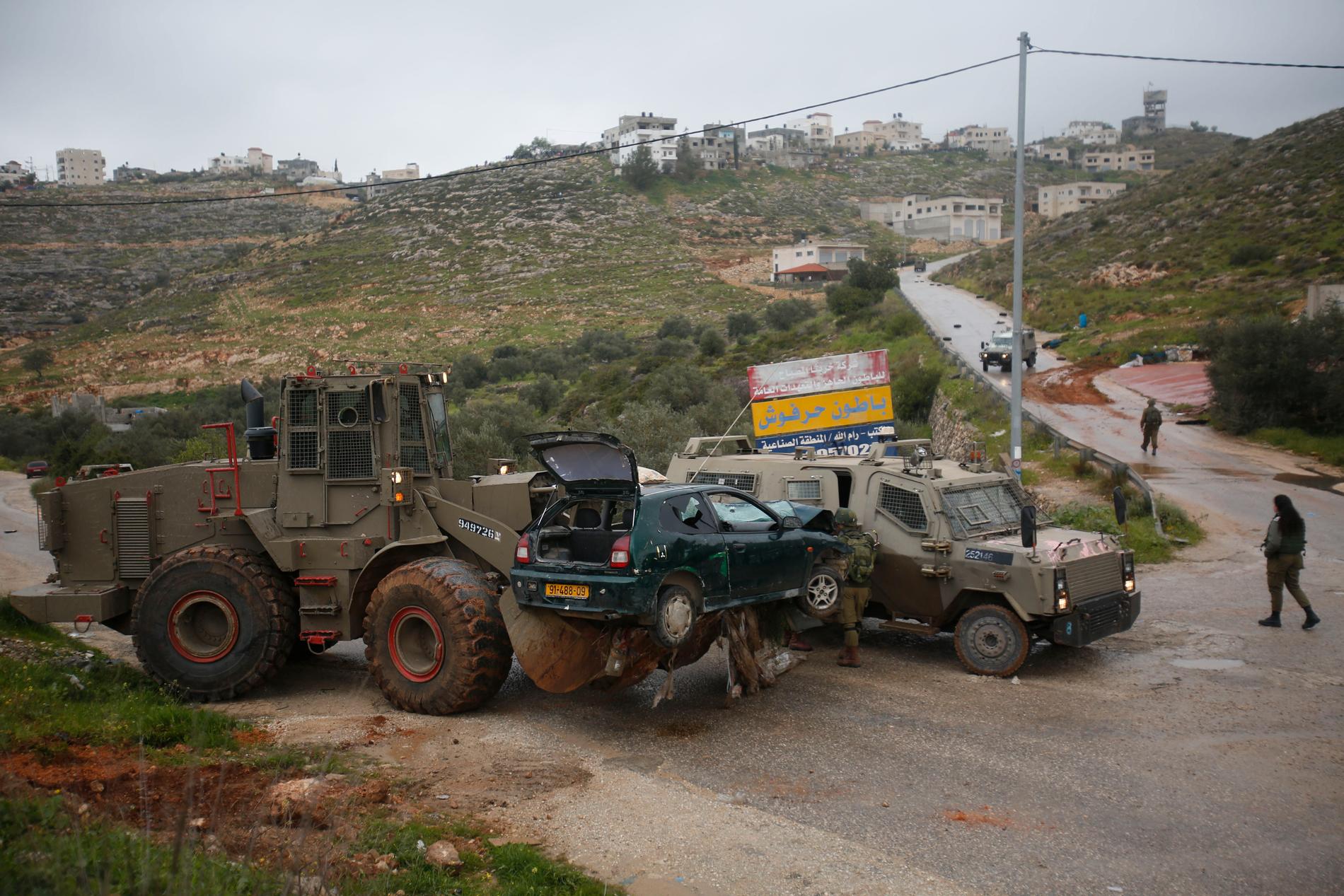 Attacken inträffade på den ockuperade Västbanken på måndagen.