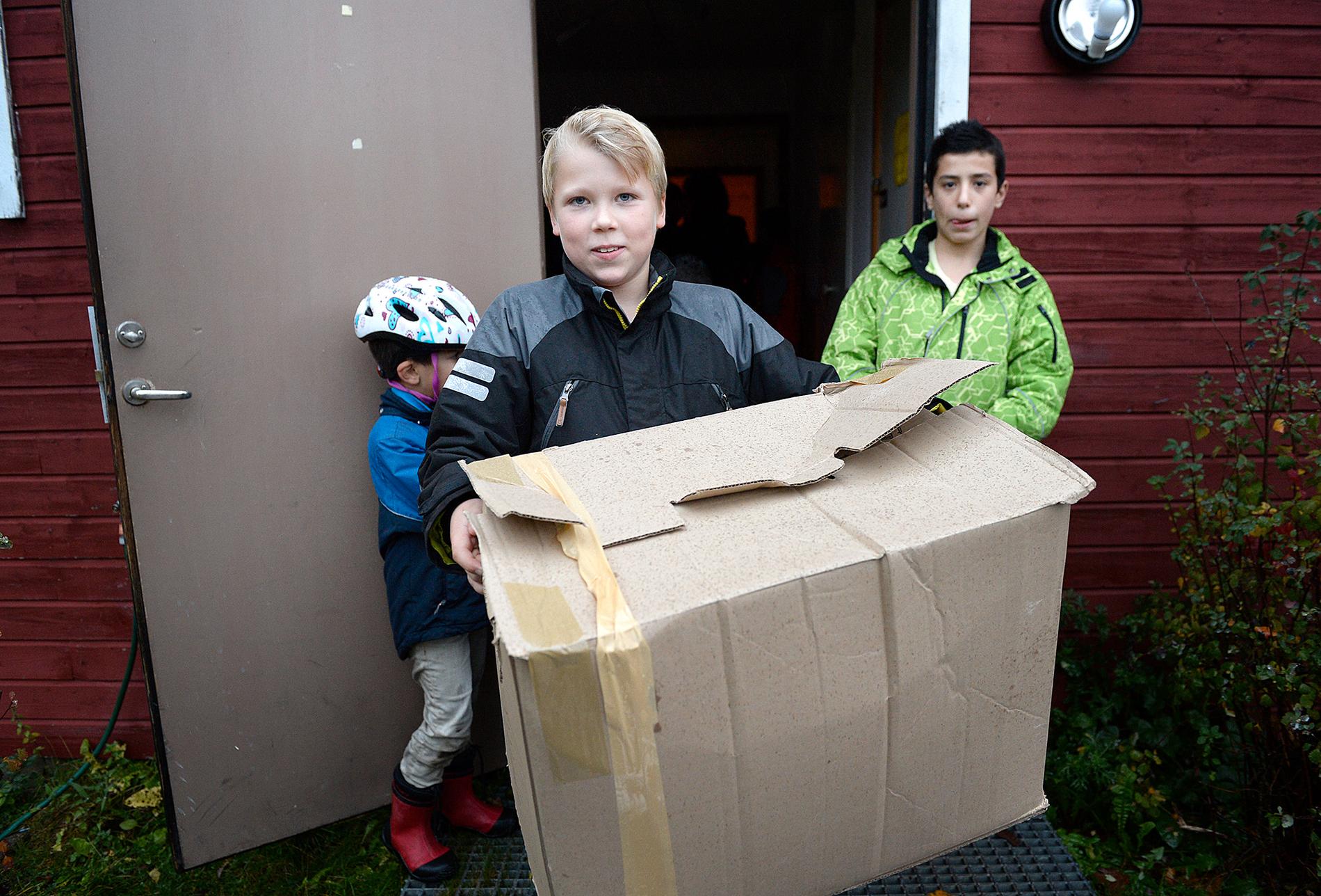Elias Arvidsson, 11, besökte Stockholm och såg för första gången hemlösa. Det blev startskottet för hans välgörenhetsarbete.