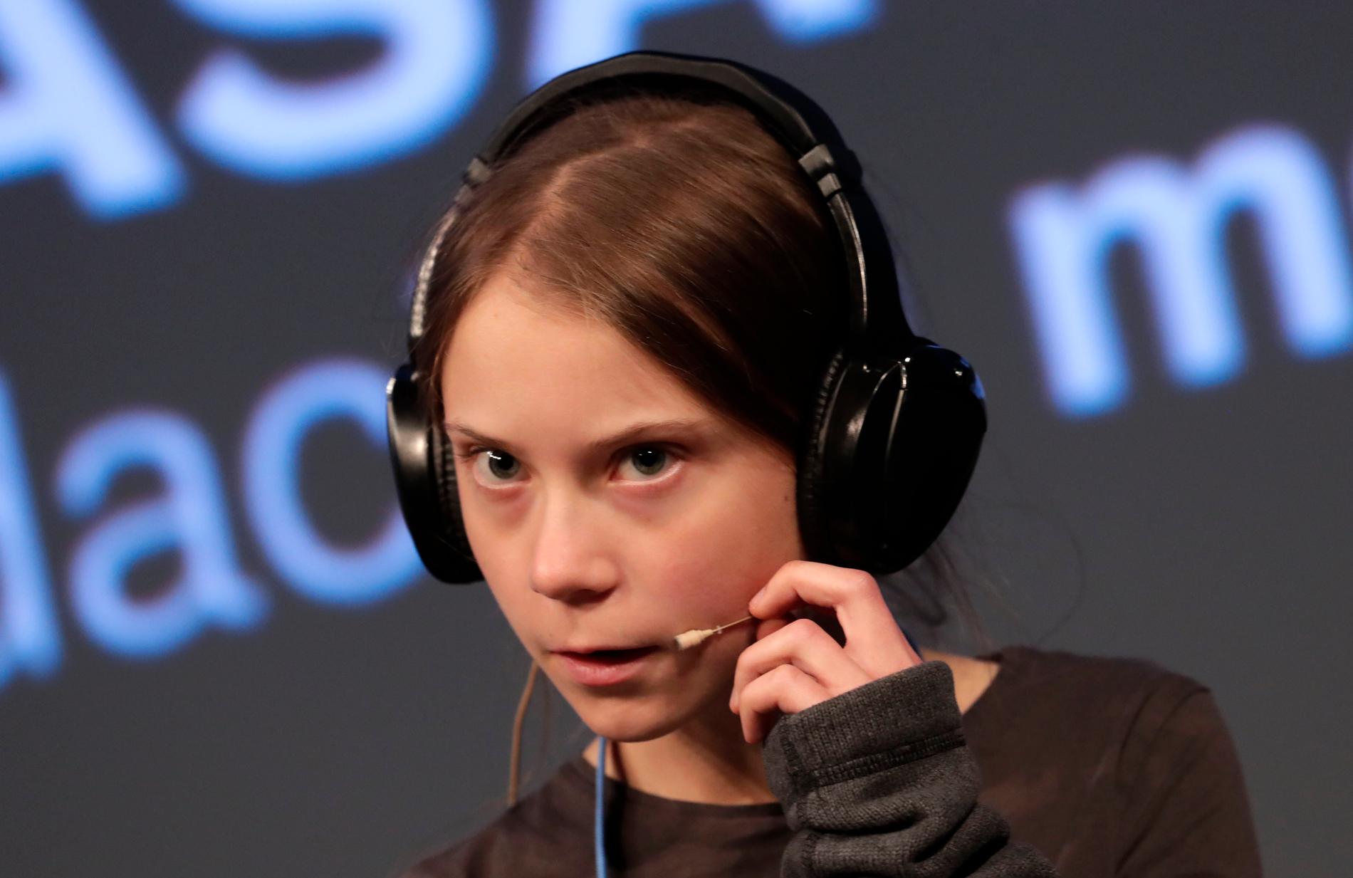 Greta Thunberg svarar på pressens frågor under COP 25-mötet i Madrid.