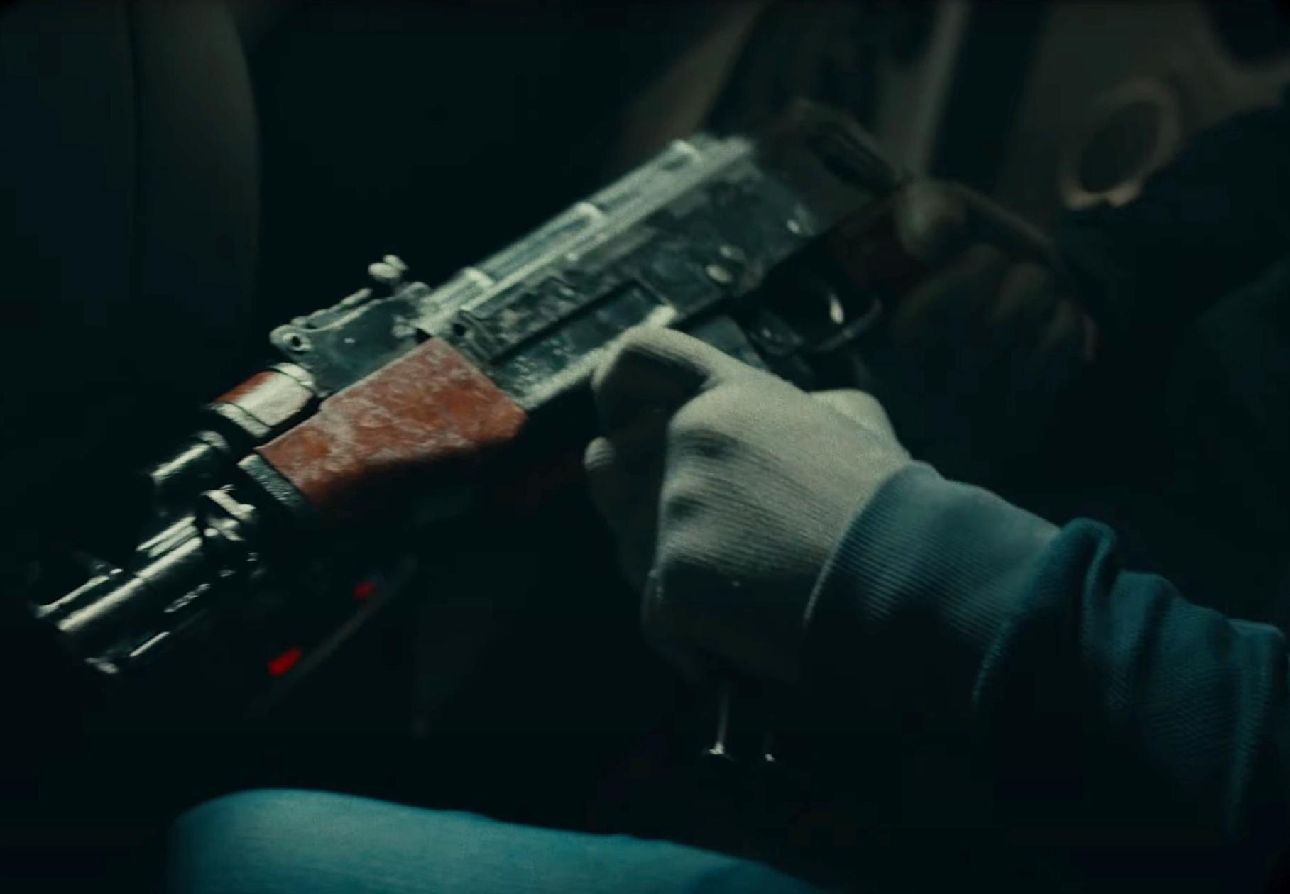 Vid inspelningen av en video med en gangsterrappare användes flera vapen. 