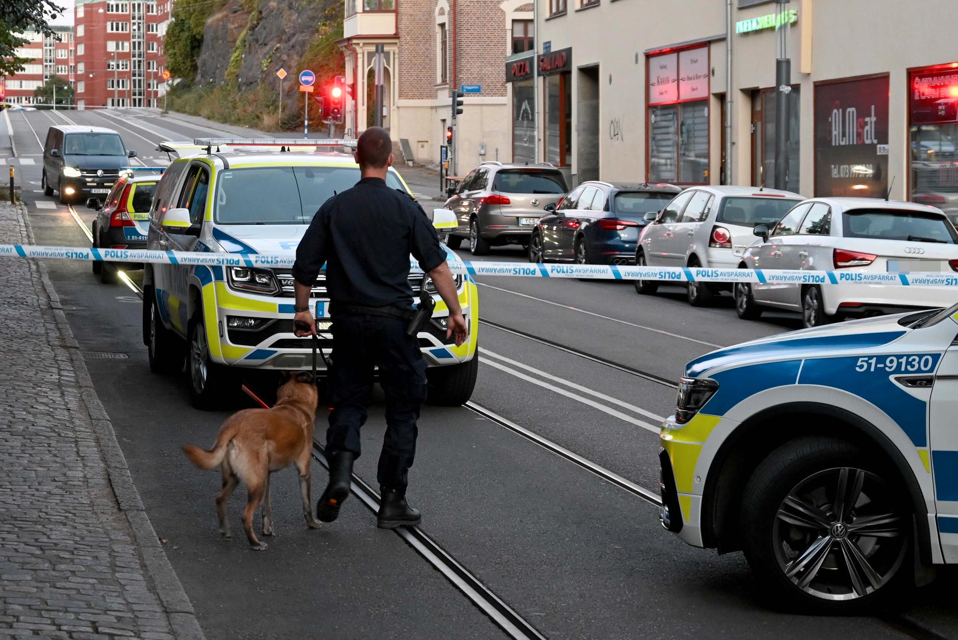 En man hittades skjuten i Majorna i Göteborg.