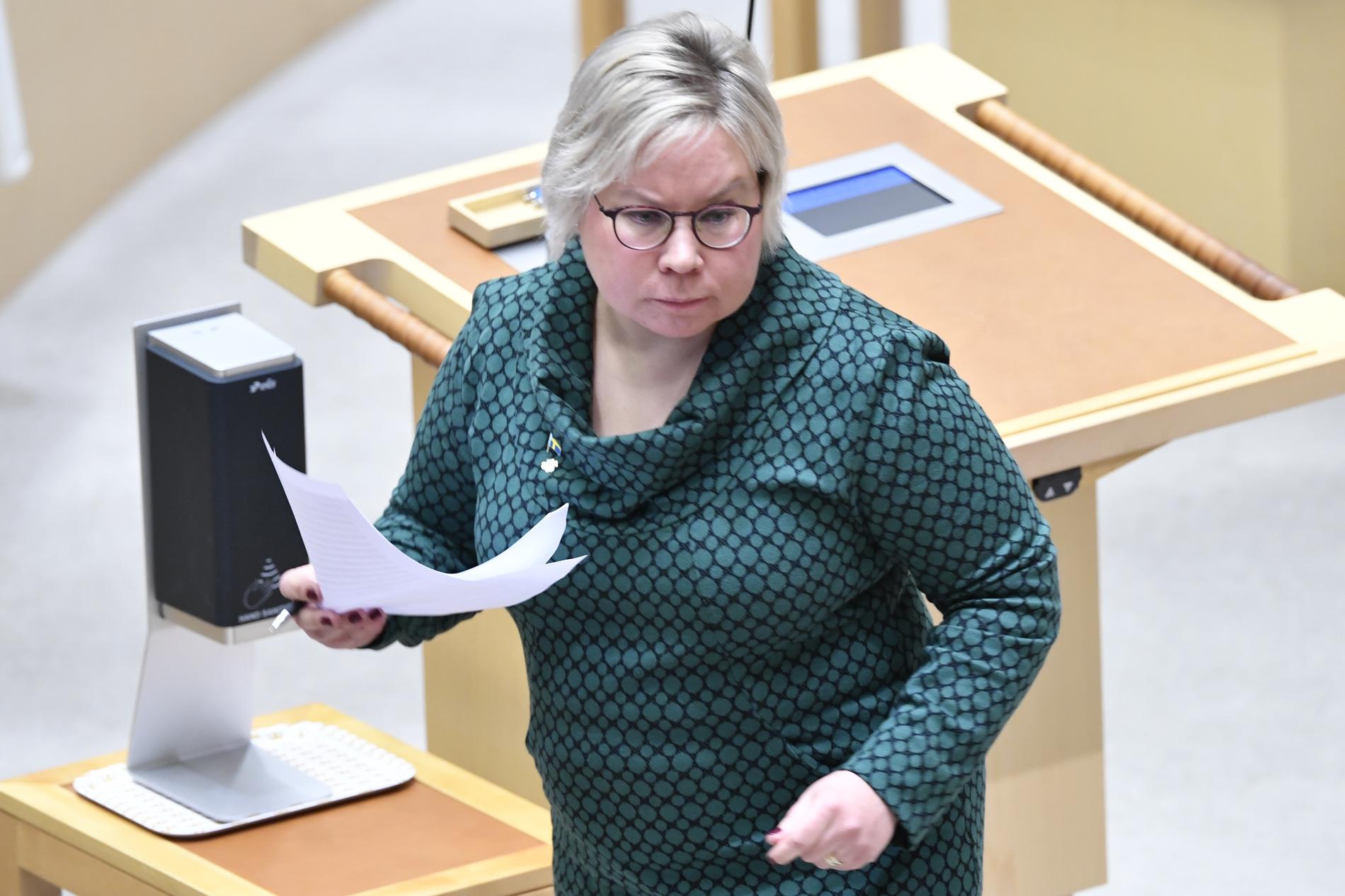 Linda Modig i riksdagen 2021.