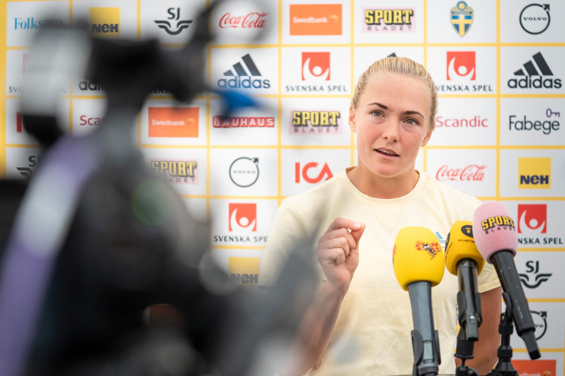 ”Martin är en helt fantastisk fotbollstränare”, säger Magdalena Eriksson.