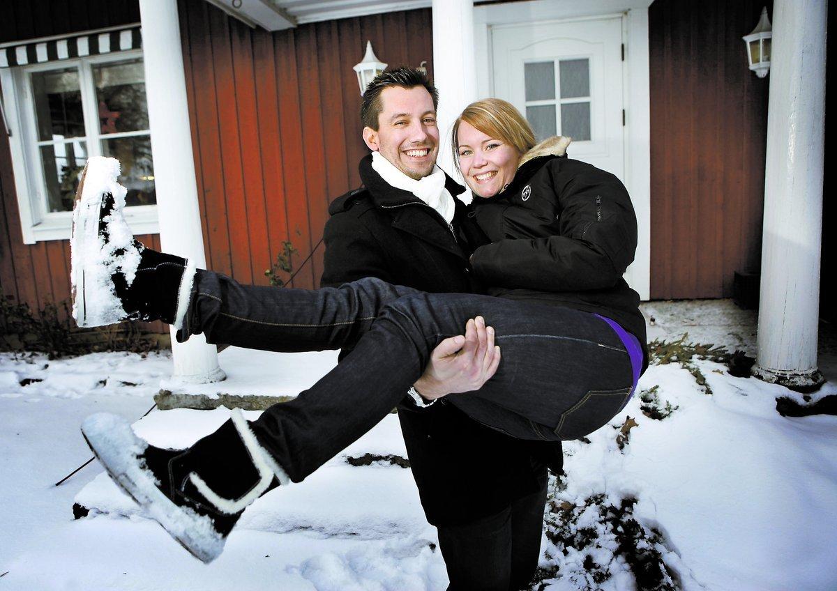 Tre barn planerar Magnus Englund och Emma Karlsson som redan har tänkt ut